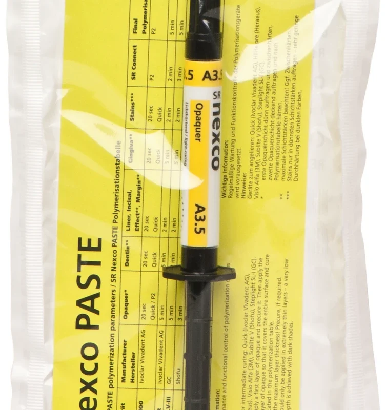 SR Nexco® - Spritze 2 ml Paste opaquer A3,5